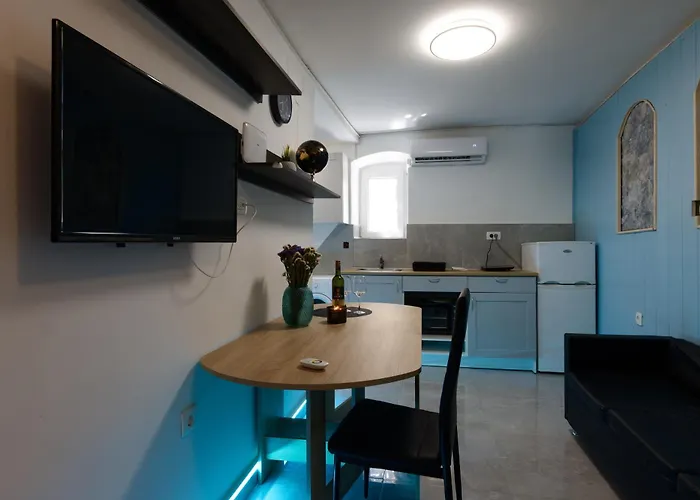 Lunita Apartment